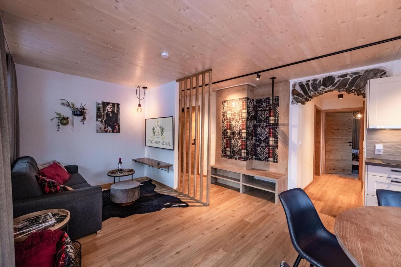 Landhaus Jenul Apartment Tropolach Luaran gambar
